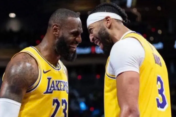 <a href=http://8809.jianzhanzj.com/tag/huren.html target=_blank class=infotextkey>湖人</a>季后賽遭遇0-3落后能否迎來(lái)奇跡？