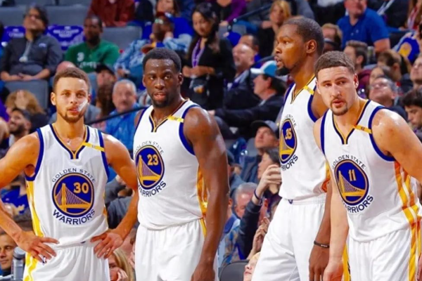 勇士王朝的主要創(chuàng  )造者是誰(shuí)？