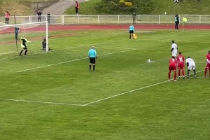 法國總統馬克龍的點(diǎn)球，守門(mén)員你撲不撲？