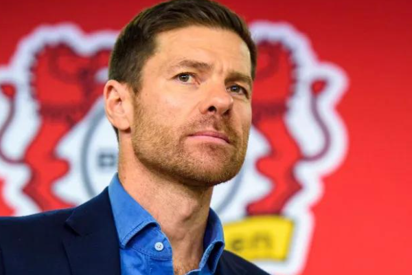 勒沃庫森現任主教練是誰(shuí)？