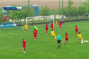 U16國足0-3落后羅馬尼亞U16，防守走神對手包抄破門(mén)