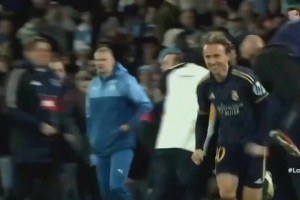 皇馬勝利后，莫德里奇開(kāi)心的像個(gè)孩子！