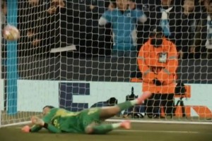 一場(chǎng)史詩(shī)級的點(diǎn)球大戰